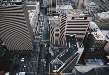 How AI Will Challenge Small Banks to Innovate